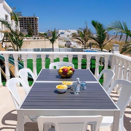 Villa Suncity Boutique Beachfront Ajía Nápa Kültér fotó