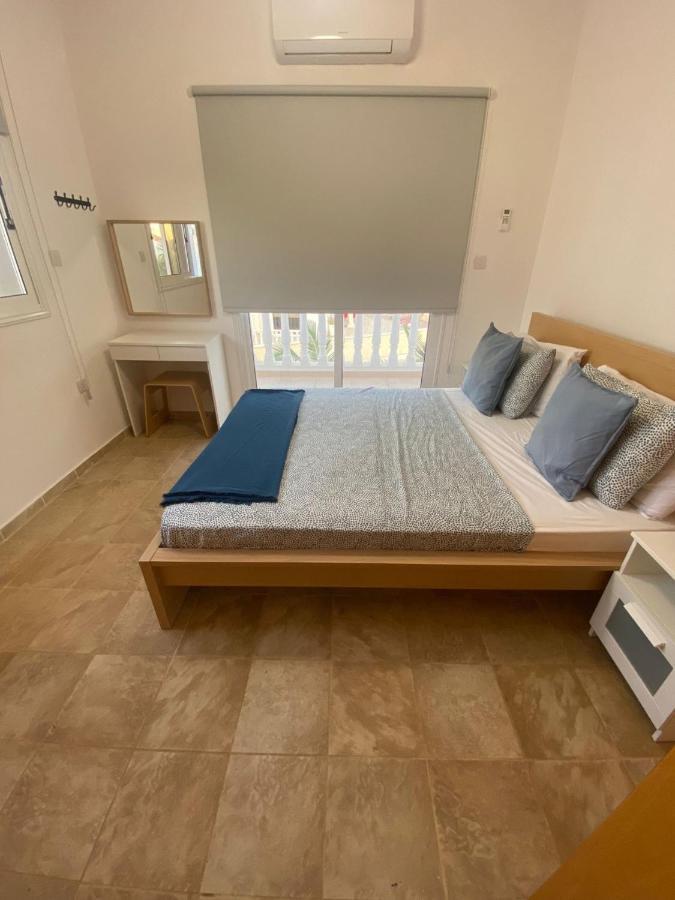 Villa Suncity Boutique Beachfront Ajía Nápa Kültér fotó