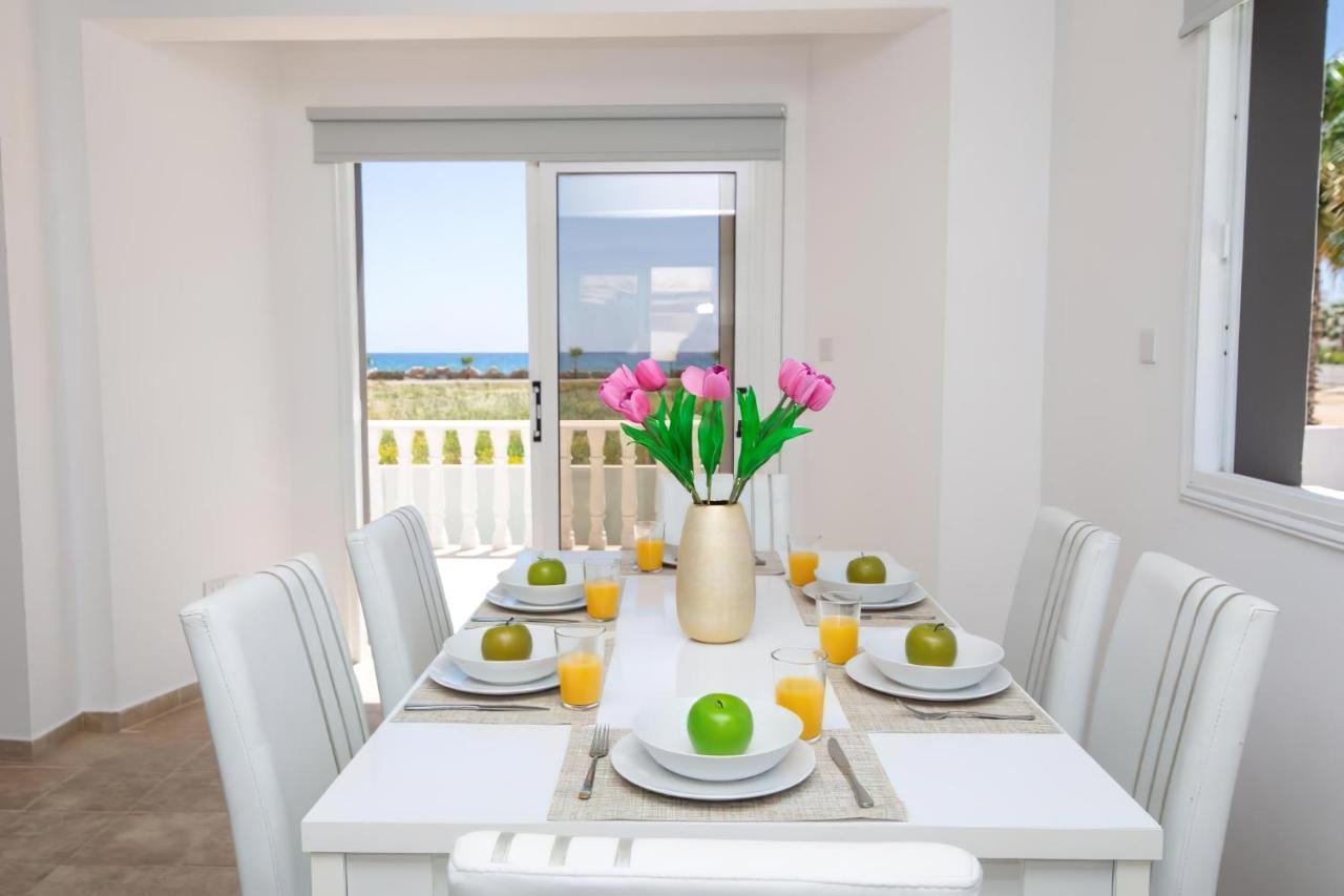 Villa Suncity Boutique Beachfront Ajía Nápa Kültér fotó