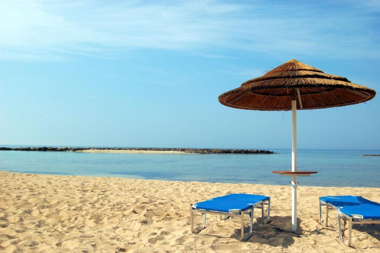 Villa Suncity Boutique Beachfront Ajía Nápa Kültér fotó