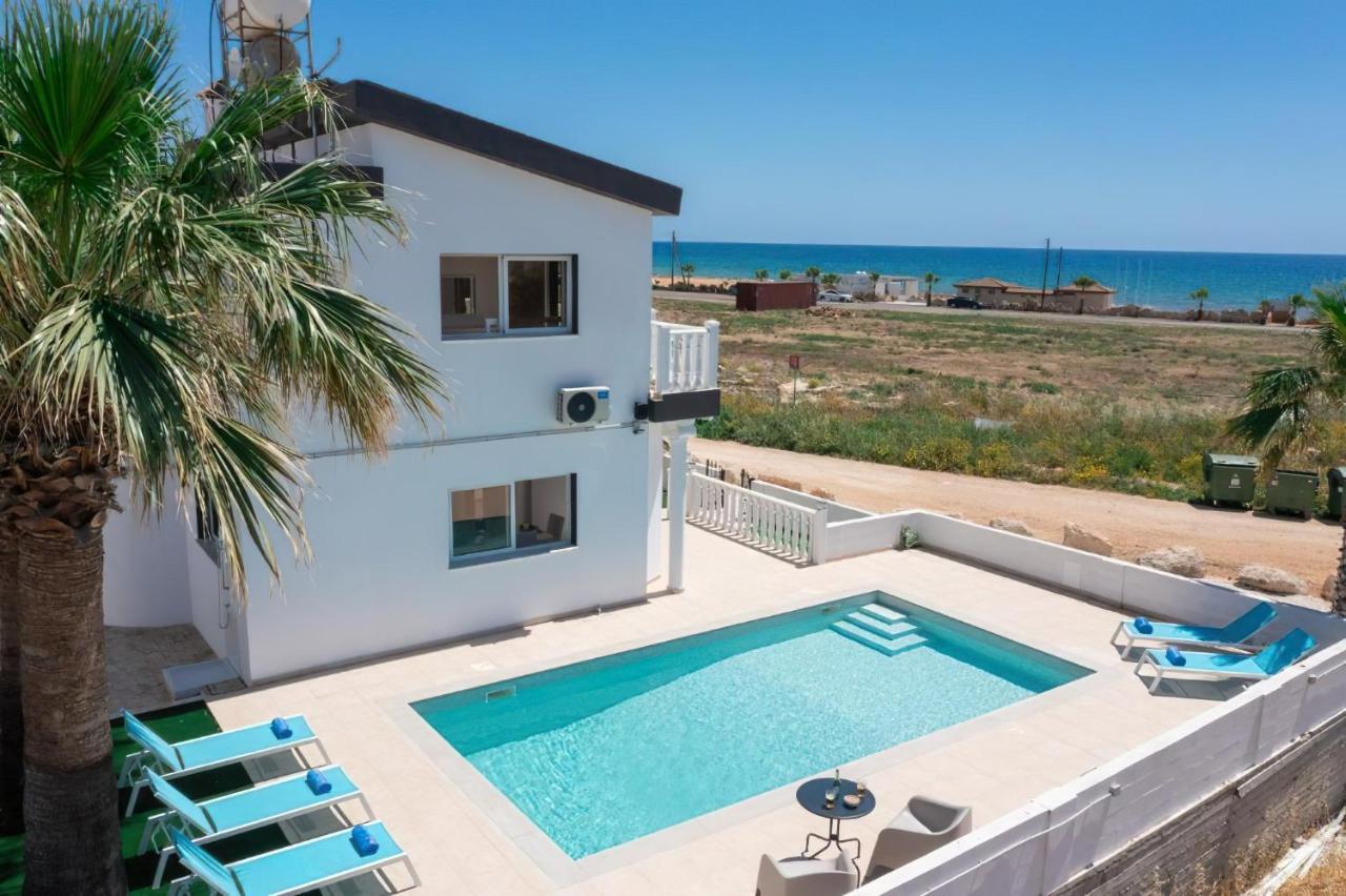 Villa Suncity Boutique Beachfront Ajía Nápa Kültér fotó